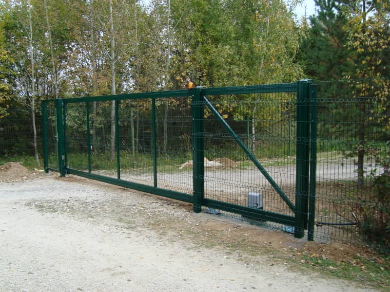 Сетчатый забор DoorHan в Петропавловске-Камчатском с установкой