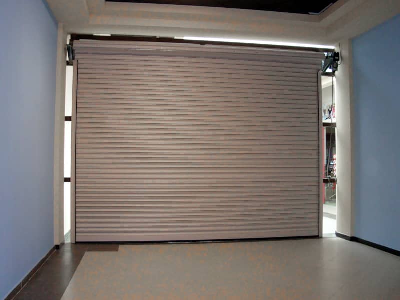 Роллетные ворота DoorHan в Петропавловске-Камчатском с установкой